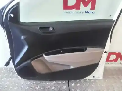 Pièce détachée automobile d'occasion garniture de porte avant droite pour hyundai i10 classic références oem iam 