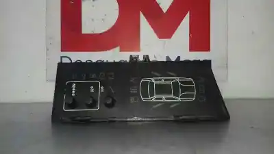 Recambio de automóvil de segunda mano de PANTALLA MULTIFUNCION para LANCIA THEMA  referencias OEM IAM 1769353800  