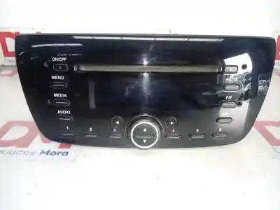 Second-hand car spare part audio system / radio cd for opel combo d kasten l2h1 2.4t oem iam references 7355978470  