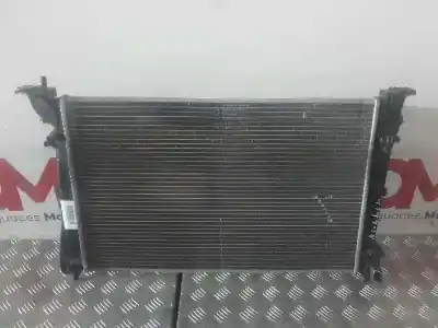 Автозапчастина б/у водяний радіатор для opel combo d kasten l2h1 2.4t посилання на oem iam 