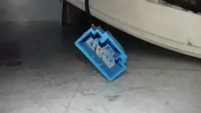 Автозапчастина б/у внутрішне світло для audi a5 coupe (8t) 2.7 tdi посилання на oem iam 8k0951177  