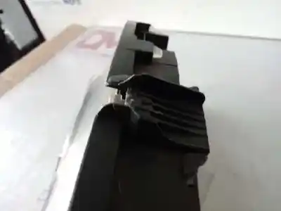 Peça sobressalente para automóvel em segunda mão quadrante por opel meriva 1.7 16v cdti referências oem iam 13163913dh  