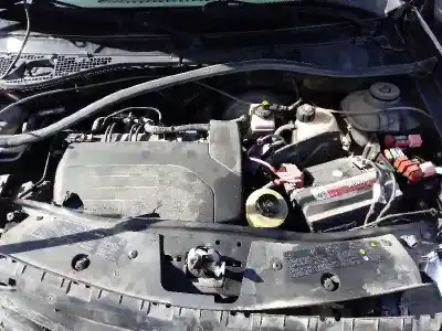 Piesă de schimb auto la mâna a doua motor complet pentru dacia sandero básico referințe oem iam d4ff732