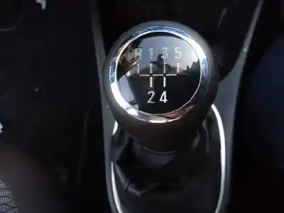 Pezzo di ricambio per auto di seconda mano POMELLO DELLA LEVA DEL CAMBIO per OPEL CORSA E  Riferimenti OEM IAM   