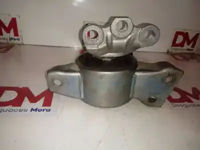 Second-hand car spare part right engine support for fiat 500 l (330) cross oem iam references   