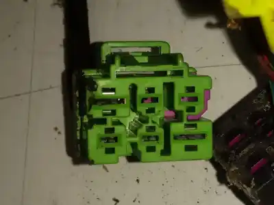 Автозапчастина б/у комплект сидів для porsche macan (typ ) 3.0 cat посилання на oem iam   