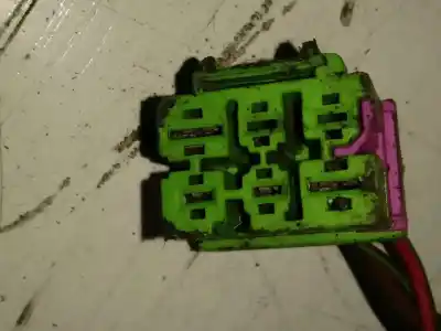 Автозапчастина б/у комплект сидів для porsche macan (typ ) 3.0 cat посилання на oem iam   