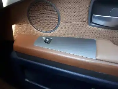 Peça sobressalente para automóvel em segunda mão botão / interruptor elevador vidro dianteiro direito por bmw serie 7 (e65/e66) 730d referências oem iam 8379597