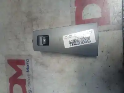 Second-hand car spare part right front power window switch for bmw serie 7 (e65/e66) 730d oem iam references 8379597  