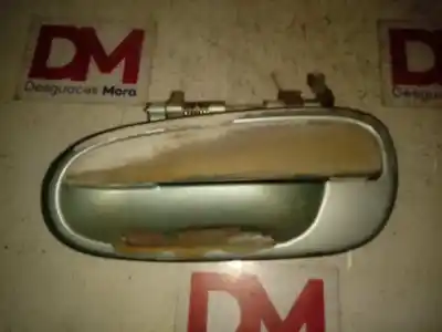 Pezzo di ricambio per auto di seconda mano maniglia esterna posteriore sinistra per hyundai matrix (fc) 1.5 crdi gls riferimenti oem iam 