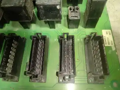 İkinci el araba yedek parçası röle/sigorta kutusu için volvo fm 12 2002 -> fsa  std 4x2 corto oem iam referansları 1079459  