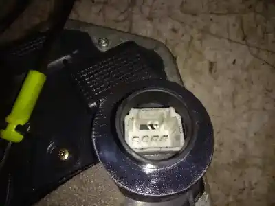 Pezzo di ricambio per auto di seconda mano serratura porta anteriore destra per lexus is (ds2/is2) 2.5 250 v6 riferimenti oem iam   