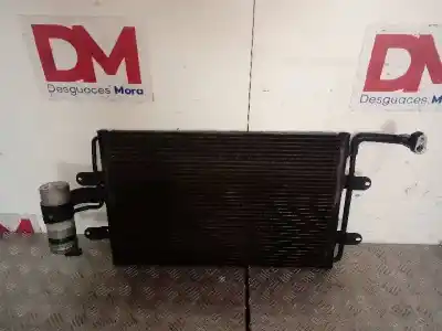 Peça sobressalente para automóvel em segunda mão condensador / radiador de ar condicionado por seat leon (1m1) 1.8 20v turbo referências oem iam 1j0820411d