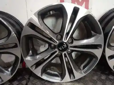 Peça sobressalente para automóvel em segunda mão jogo de jantes por kia ceed (cd) concept 136 cv / 100 kw referências oem iam   