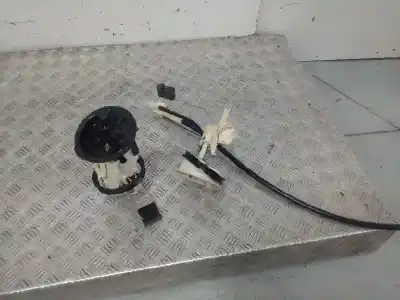 Peça sobressalente para automóvel em segunda mão boia / bomba combustível por bmw serie 3 berlina (e46) 320d referências oem iam 16146768488