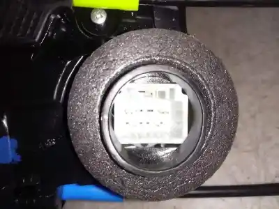 Автозапчастина б/у замок дверей заднього лівого для toyota c-hr (_x1_) 1.8 hybrid (zyx10_ zyx11_) посилання на oem iam 81204021  