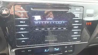 Peça sobressalente para automóvel em segunda mão sistema de áudio / rádio cd por toyota auris (_e15_) 1.4 d-4d (nde150_) referências oem iam 