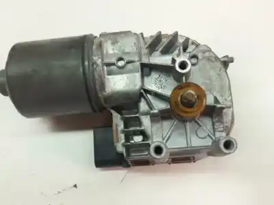 Автозапчасти б/у МОТОР ПЕРЕДНЕГО СТЕКЛООЧИСТИТЕЛЯ за AUDI A6 AVANT (4F5)  ссылки OEM IAM 0390241773  