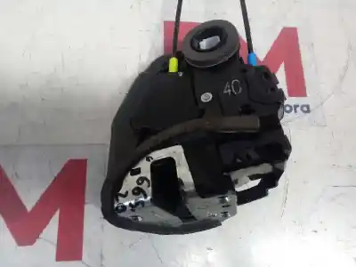 Peça sobressalente para automóvel em segunda mão fechadura da porta traseira esquerda por toyota auris hybrid active referências oem iam 