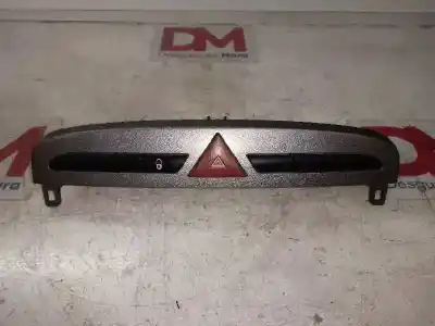 Second-hand car spare part hazard warning lights for peugeot 308 sw confort oem iam references 9659417177