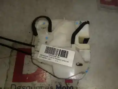 Автозапчастина б/у замок заднього правого дверя для mitsubishi l 200 basis club cab 4wd посилання на oem iam 5745a646