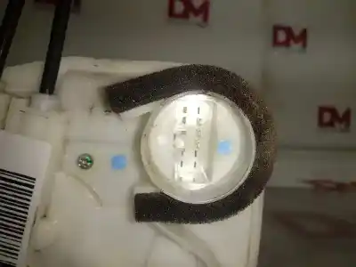 Автозапчастина б/у замок заднього правого дверя для mitsubishi l 200 basis club cab 4wd посилання на oem iam 5745a646  