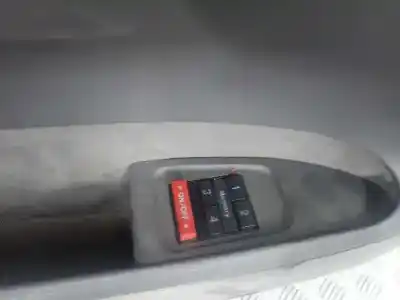 Peça sobressalente para automóvel em segunda mão porta da frente esquerda por audi a8 (d2) 3.7 v8 40v referências oem iam   