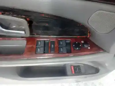 Peça sobressalente para automóvel em segunda mão porta da frente esquerda por audi a8 (d2) 3.7 v8 40v referências oem iam   