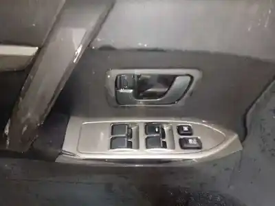 Second-hand car spare part left front door for mitsubishi montero (v80/v90) 3.2 di-d invite oem iam references   