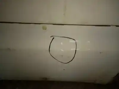 Pezzo di ricambio per auto di seconda mano porta anteriore destra per mitsubishi montero (v80/v90) 3.2 di-d intense riferimenti oem iam    Pezzo di ricambio per auto di seconda mano porta anteriore destra per mitsubishi montero (v80/v90) 3.2 di-d intense riferimenti oem iam