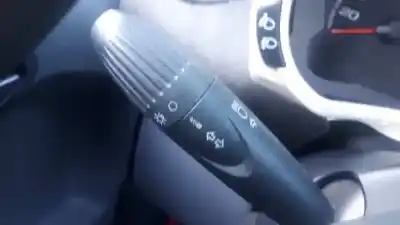 Piesă de schimb auto la mâna a doua maneta bloc lumini pentru ford ka (ccu) titanium referințe oem iam 07354736600