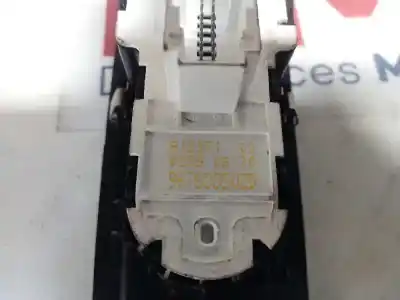 Peça sobressalente para automóvel em segunda mão botão / interruptor elevador vidro dianteiro esquerdo por citroen jumpy combi confort m referências oem iam 96783350zd  