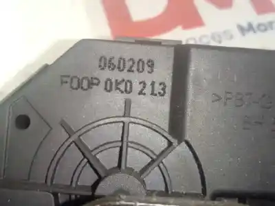 Автозапчастина б/у замок багажника / ворот для land rover range rover (lm) td6 hse посилання на oem iam cmplrlm02  