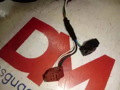 Peça sobressalente para automóvel em segunda mão espelho retrovisor esquerdo por peugeot 208 access referências oem iam   