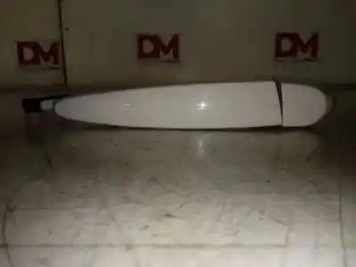 Peça sobressalente para automóvel em segunda mão puxador exterior frente direito por bmw serie 1 berlina (e81/e87) 116d referências oem iam 