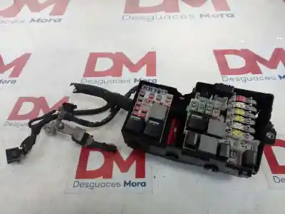 Second-hand car spare part fuse box unit for ford c-max (cb3) ambiente oem iam references 3m5t14a067bc  