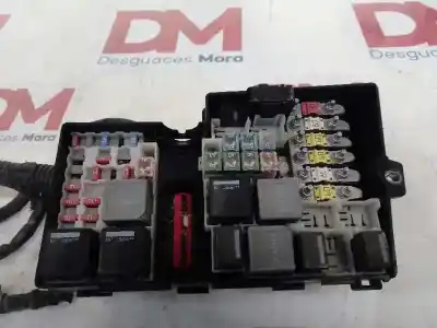 Second-hand car spare part fuse box unit for ford c-max (cb3) ambiente oem iam references 3m5t14a067bc  