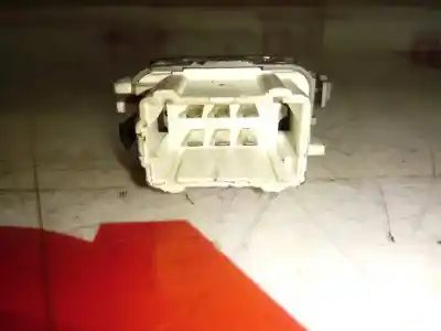 Second-hand car spare part left front power window switch for renault modus 1.2 16v cat oem iam references 2808202  