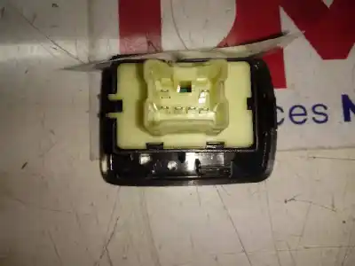 Second-hand car spare part right front power window switch for renault kangoo profesional oem iam references   