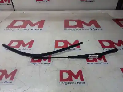 Second-hand car spare part front right windshield wiper arm for opel astra j lim. 1.7 16v cdti oem iam references 