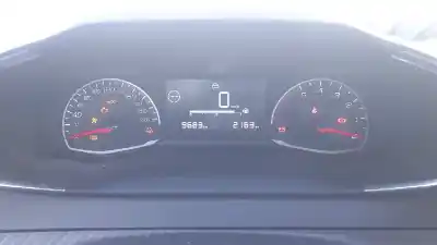 Peça sobressalente para automóvel em segunda mão quadrante por peugeot 208 (p2) active referências oem iam 9843003980