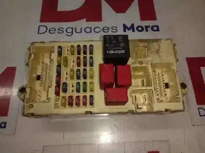 Second-hand car spare part fuse box unit for fiat stilo (192) 1.2 16v oem iam references 46750594