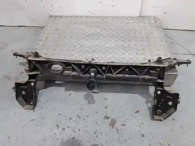 Second-hand car spare part front panel for renault clio iii confort expression oem iam references   