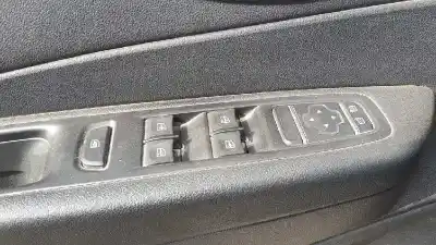 Piesă de schimb auto la mâna a doua panou comandã geamuri electrice fațã stânga pentru renault captur limited referințe oem iam 