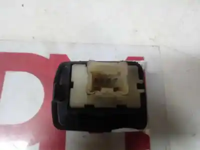 Second-hand car spare part right front power window switch for renault kangoo profesional oem iam references   