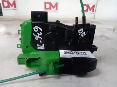 Second-hand car spare part front right door lock for hyundai i40 style blue oem iam references 813203z020