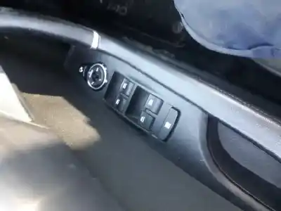 Second-hand car spare part left front power window switch for hyundai i40 style blue oem iam references 935703z000