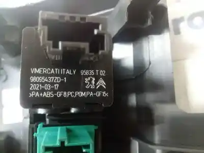 Second-hand car spare part switch for peugeot 208 (p2) active oem iam references 98095437zd  