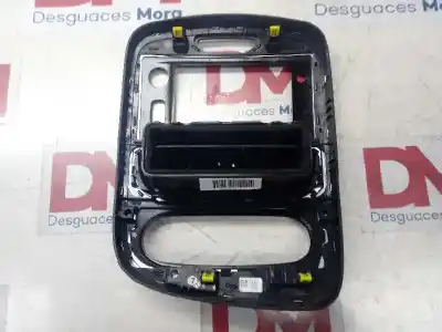 Pièce détachée automobile d'occasion grille d'aération pour renault clio iv k9k références oem iam 682601204r  