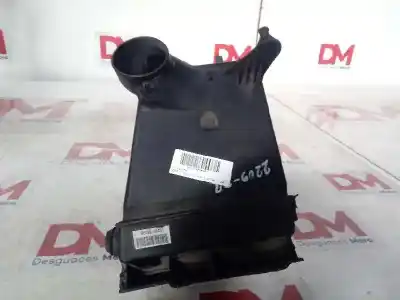 Second-hand car spare part air filter for renault kangoo 1.5 dci diesel fap oem iam references   